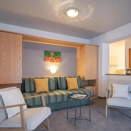 شقة Haus Carolin *